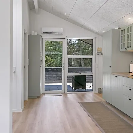 Ema - 1-9km From The Sea By Interhome *